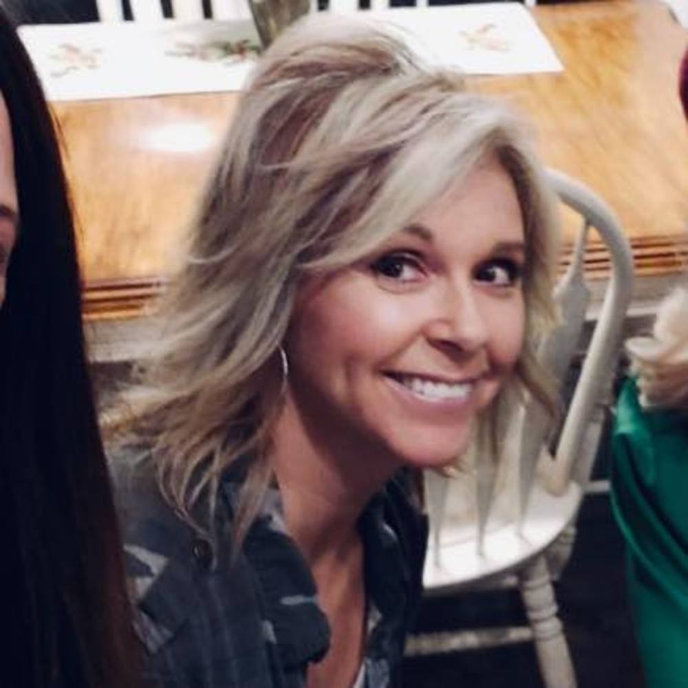 Meet your Posher, Jennifer